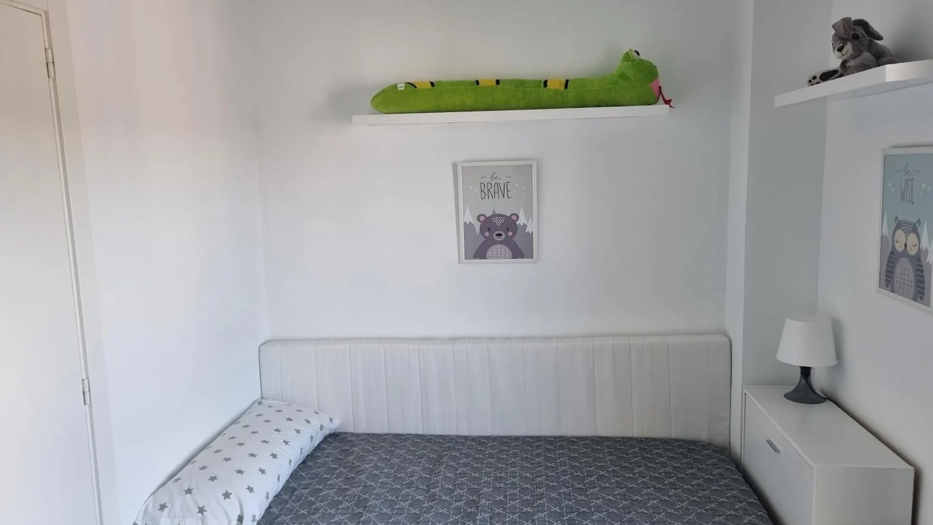 Casa Encantadora Y Acogedora En روساس 0*,