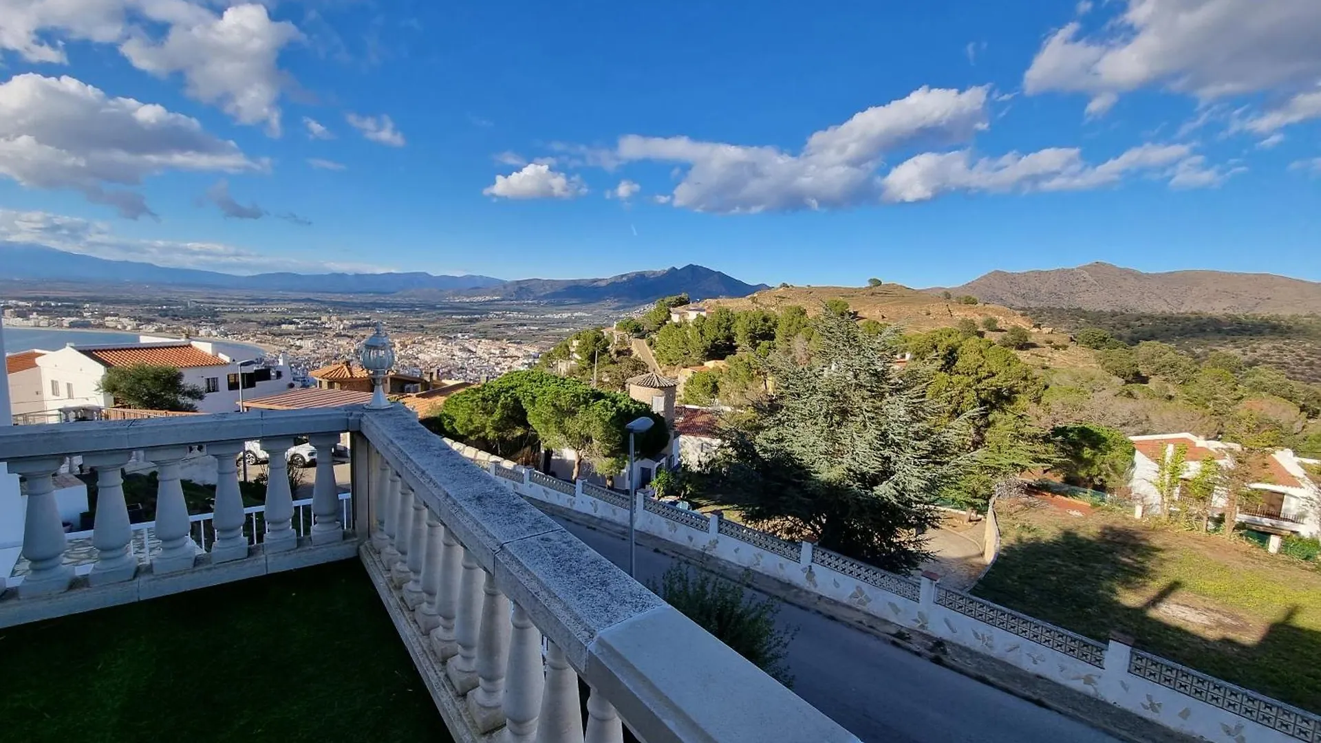 بيت للعطل Casa Encantadora Y Acogedora En روساس