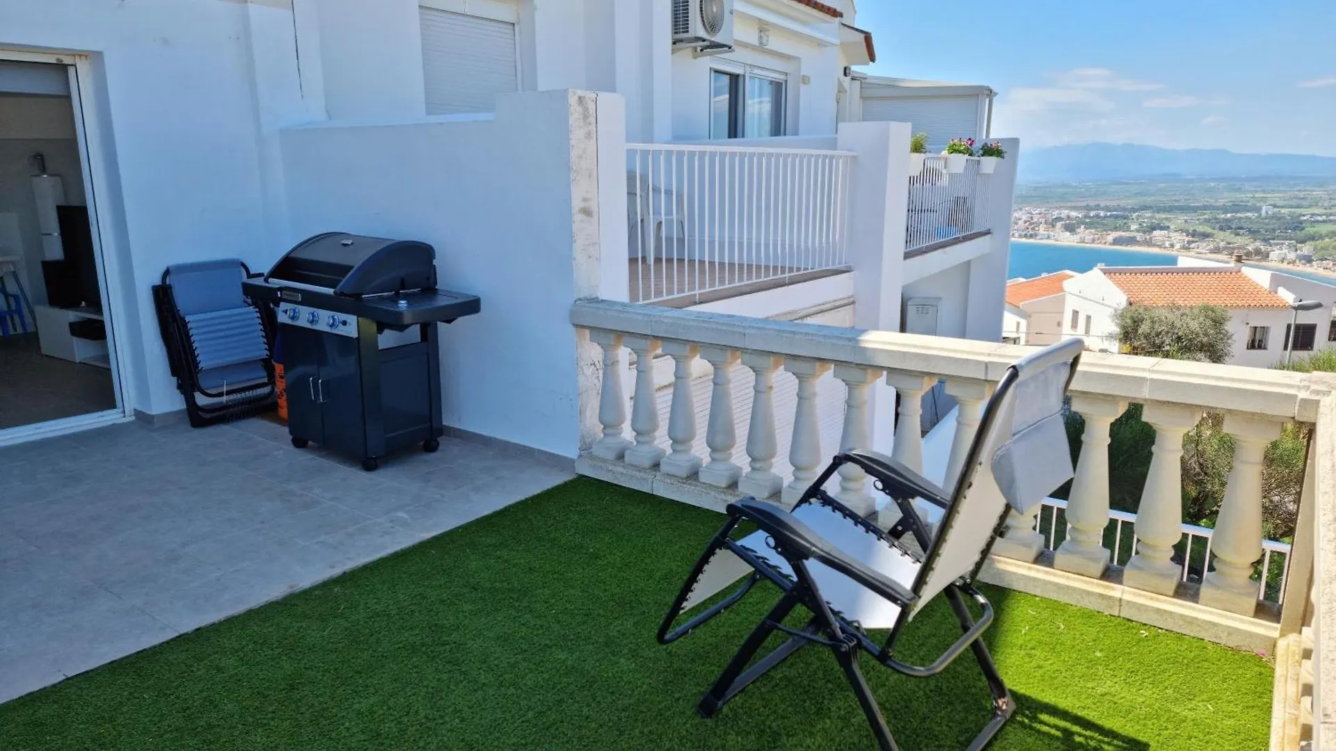Casa Encantadora Y Acogedora En روساس إسبانيا